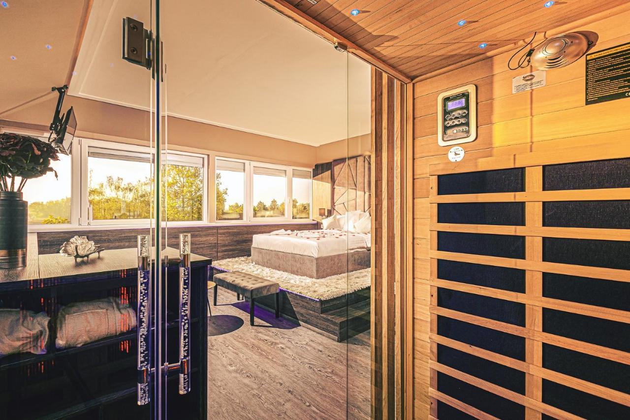 Martoni Resort & Restaurant Szigetszentmárton Exteriér fotografie