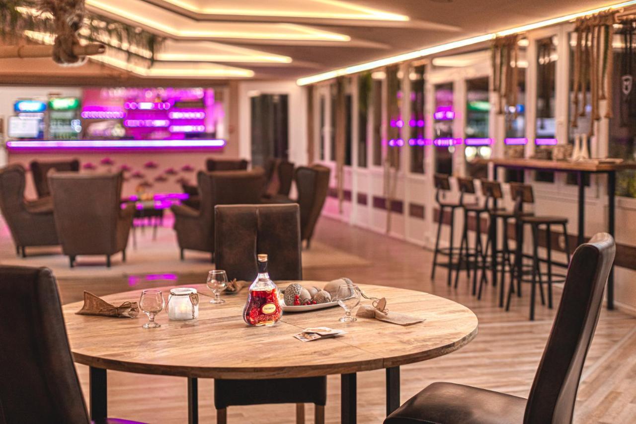 Martoni Resort & Restaurant Szigetszentmárton Exteriér fotografie